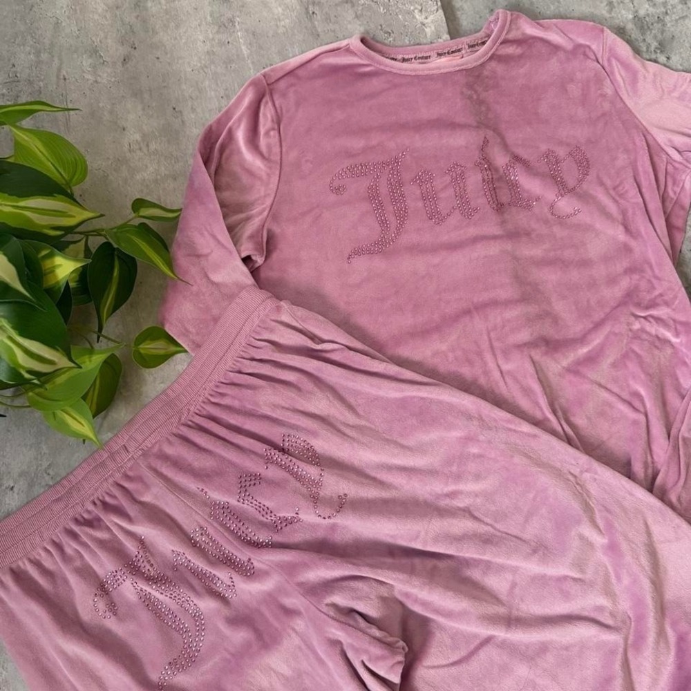 Y2K Juicy Couture pink velour tracksuit set with rhinestone logo size Medium